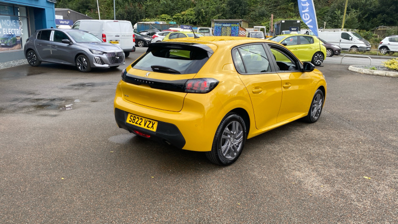 Peugeot 208 1.2 PureTech Active Premium 5dr Petrol Hatchback